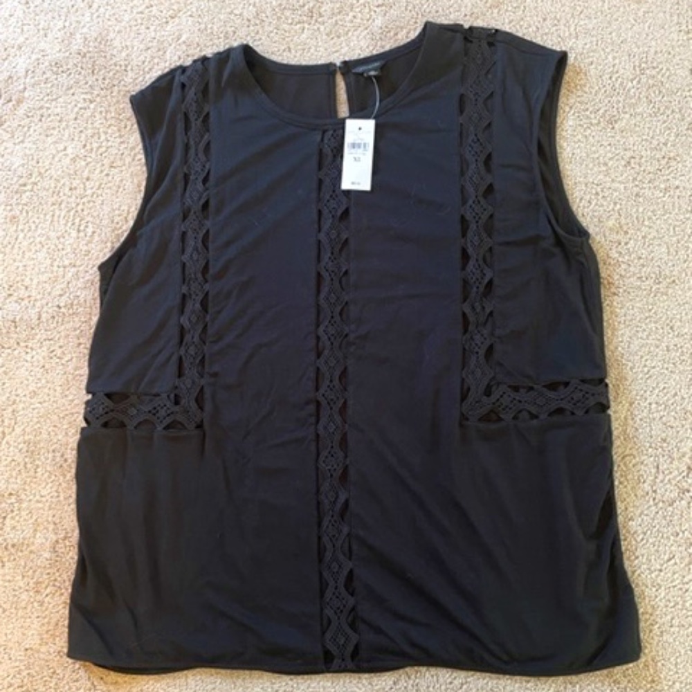NWT Ann Taylor Black sleeveless lace-inset top--XL